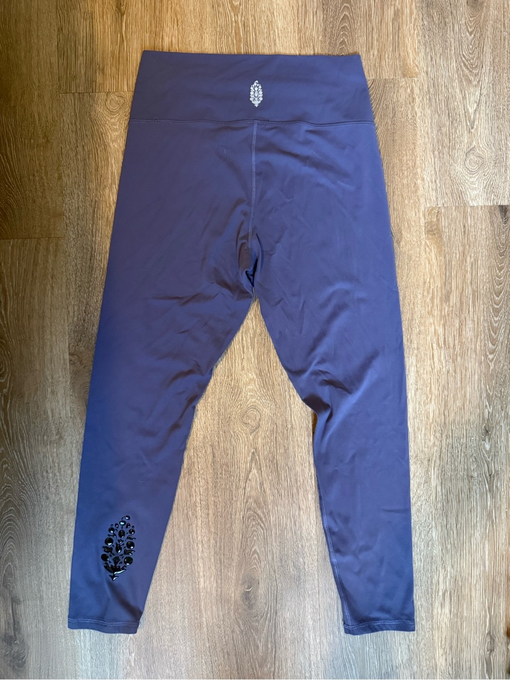 FP Movement by Free People Navy High-Waist Leggings with Leaf Embellishment